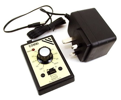 Gaugemaster COMBI single-track model railway controller with plug-in transformer