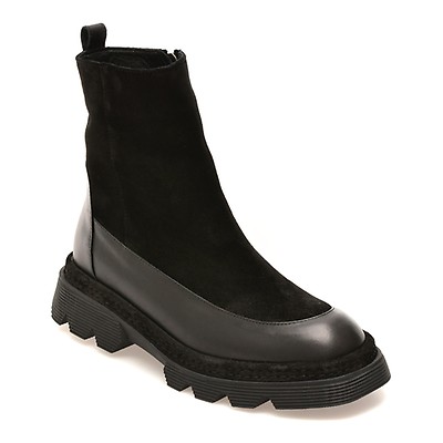 Ghete GRYXX negre, 096K853, din piele intoarsa