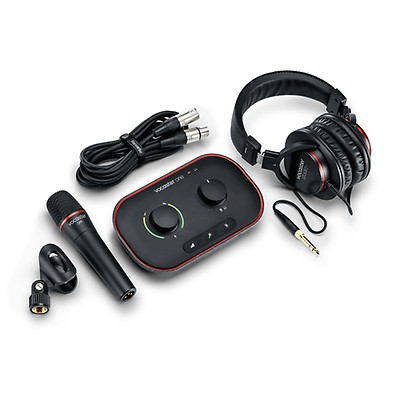 Vocaster Broadcast Kit | Focusrite