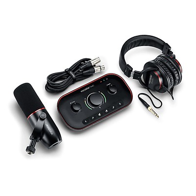 Scarlett Solo Studio - Refurbished | Focusrite Scarlett Solo Studio - Refurbished | Focusrite