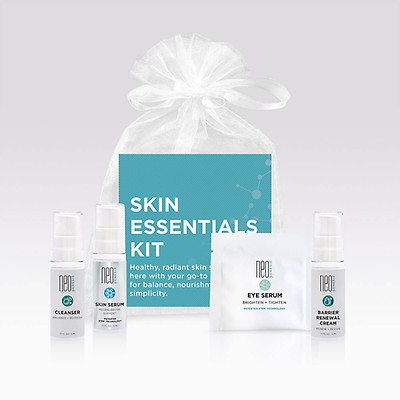 iS Clinical The Essentials Vitamin C Trio | Skin Elite