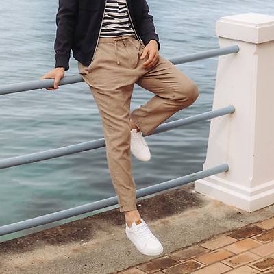 Tan sneakers clearance mens outfit