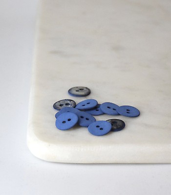 Lot 39 Boutons Vintage Bleu Damas – Pied Fin, 1,8 Cm, Occasion, Référence 584
