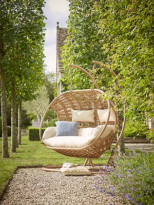 Patio cocoon chair hot sale