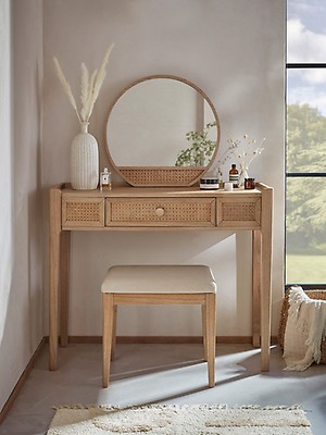 Better homes & gardens mirabella outlet bedroom vanity & stool