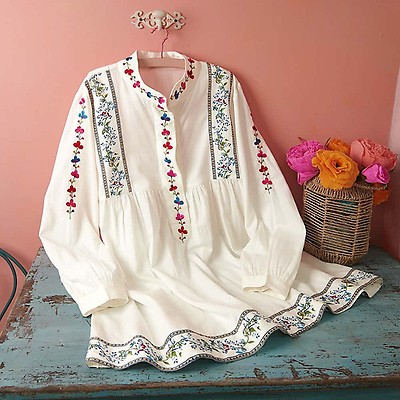 Morelos Floral Embroidered Top