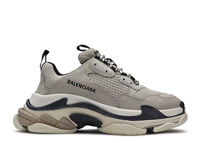 giay balenciaga triple s xam den Ruby Store