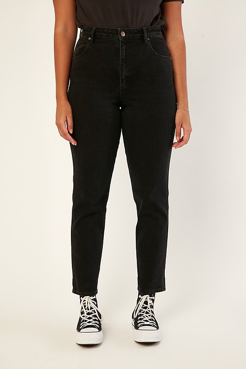 wrangler tyler jean cindy stone