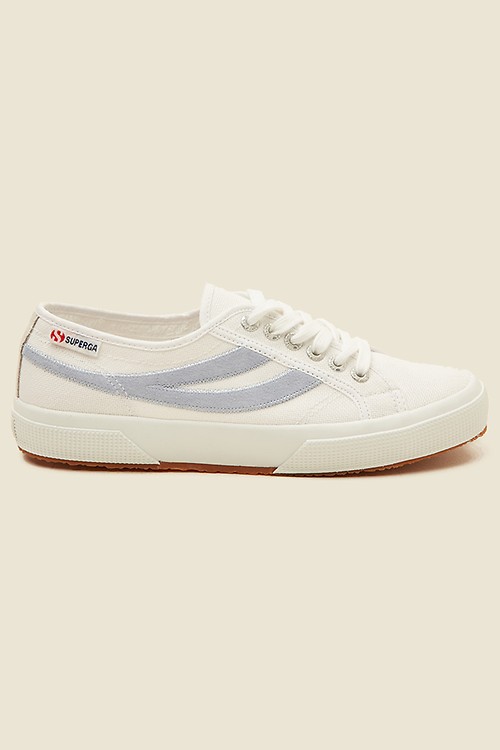 universal store superga