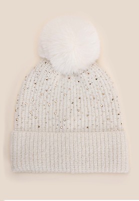 Cream bobble hat online