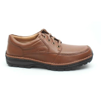 clarks mens trainers wide fit