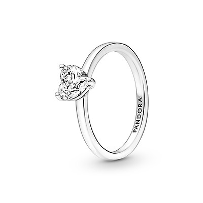 Pandora heart to hot sale heart ring