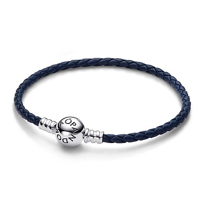 Pandora moments deals seashell bracelet