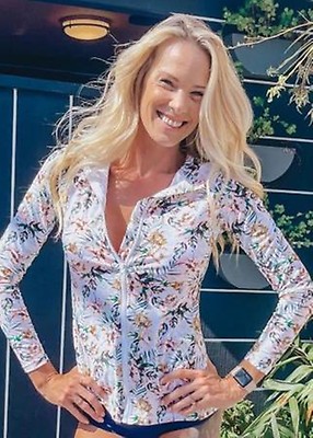 Full-Zip Nora Swim Top
