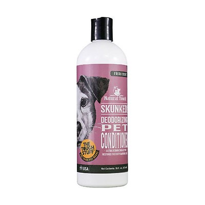 Deodorising shop dog shampoo