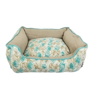 Fringe large 2024 pet bed