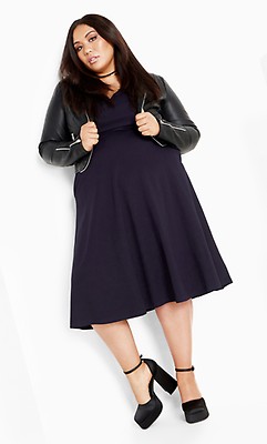 Women's Plus Size Cute Girl Elbow Sleeve Black Dress