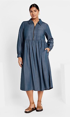 Women's Plus Size August Short Sleeve Light Wash Denim Dress