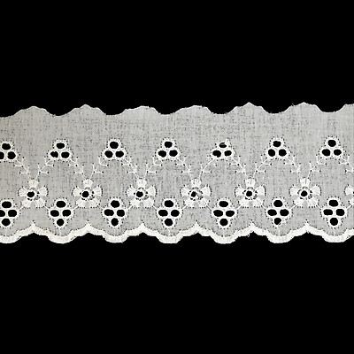 Retro Eyelet Cotton Lace Fabric with Scallop Edges Embroidery