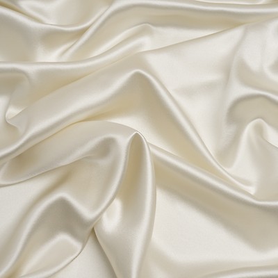 Oscar de la Renta White Swan Hammered Silk Crepe Back Satin - Web