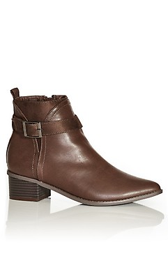 Wide fit hotsell brown chelsea boots