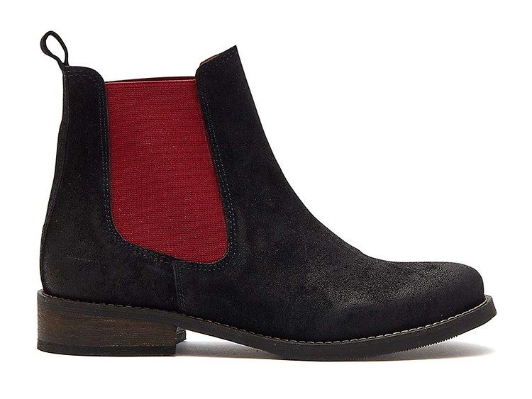 Red suede store chelsea boots womens