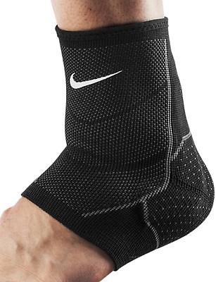 nike advantage knitted calf sleeve