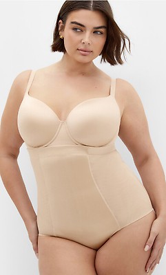 Women's Plus Size Beige Smooth & Chic Thigh Shaper