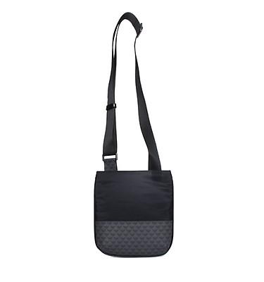 armani pouch jd