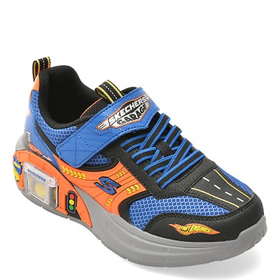 Pantofi sport SKECHERS multicolor, GARAGE, din material textil