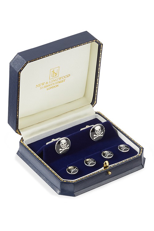 Skull & Crossbones Silver Studs and Cufflinks Set Skull & Crossbones Silver Studs and Cufflinks Set