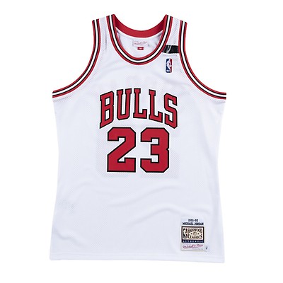 MITCHELL AND NESS Chicago Bulls Michael Jordan 1994-95 Authentic Jersey  AJY4LG19007-CBUWHIT94MJO - Shiekh
