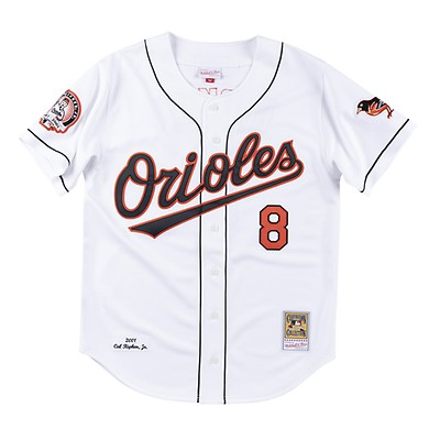 Chipper Jones Atlanta Braves Mitchell & Ness Authentic Jersey - White