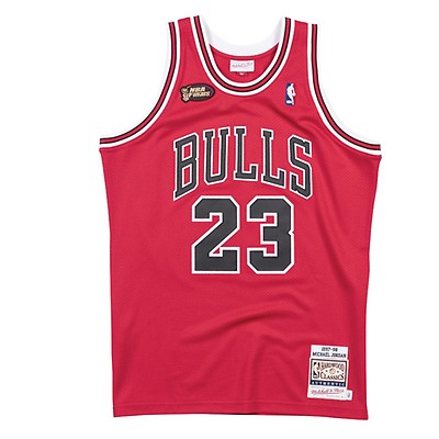 Mitchell & Ness Authentic Michael Jordan Chicago Bulls 1986-87 Jersey