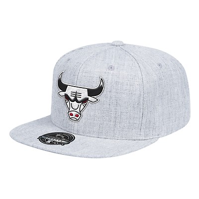 MITCHELL & NESS RELOAD 2.0 CHICAGO BULLS FITTED HAT – So Fresh Clothing