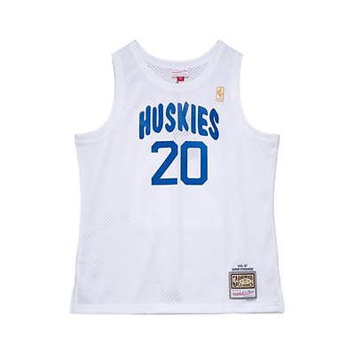 Mitchell and Ness WMNS Swingman Jersey HWC Toronto Raptors Vince Carter  white  CLOTHES & ACCESORIES \ T-Shirts \ Tank Tops BASKETBALL \ NBA  EASTERN CONFERENCE \ Toronto Raptors BRANDS \ M \