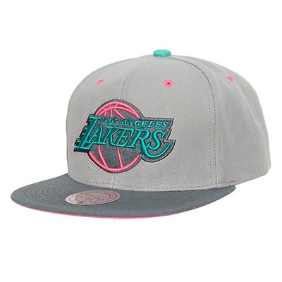 Mitchell & Ness Uo Exclusive Los Angeles Lakers Washed Baseball Hat in  Natural for Men