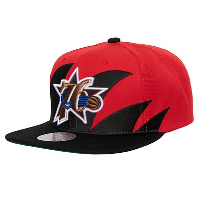 Men's Mitchell & Ness Orange/Blue New York Knicks Hardwood Classics  Sharktooth Snapback Hat