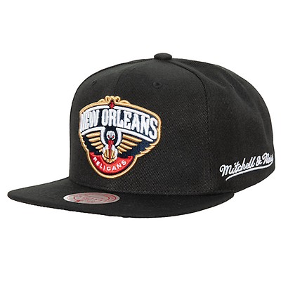 Men's Mitchell & Ness Black New Orleans Pelicans Winner Circle Snapback Hat