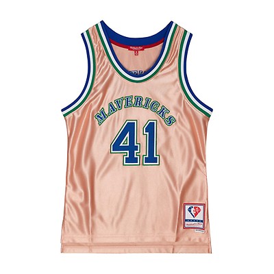 Dirk Nowitzki White Dallas Mavericks Autographed Mitchell & Ness Hardwood  Classics 1998-99 Swingman Jersey with ''NBA Top 75'' Inscription