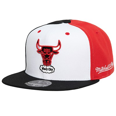Mitchell & Ness Chicago Bulls Vintage Snapback Youth Hat Retro Bred Youth  Fit