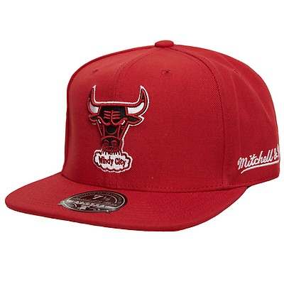 Mitchell & Ness Chicago Bulls O.G Snapback Original Fit Hat Headwear White