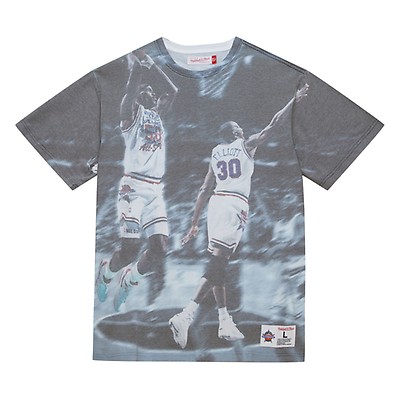 Manu Ginobili Hall Of Fame San Antonio Spurs x NBA Paint T-Shirt -  Skullridding