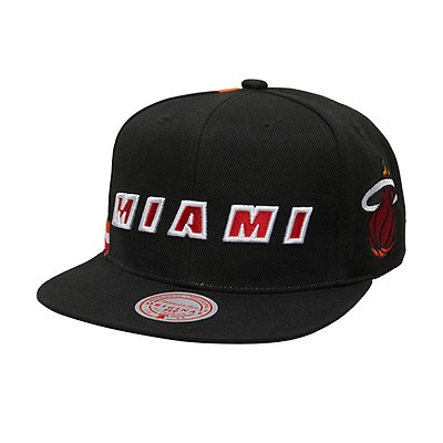 NY Giants CORD-SCRIPT STRAPBACK Navy Hat by Mitchell & Ness