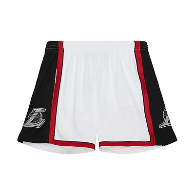 Mitchell & Ness Authentic Red White Shorts Chicago Bulls Road 1997-98 –  Sneaker Junkies