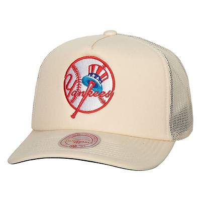 Mitchell N Ness Coop New York Yankees Homefield Fitted in 2023