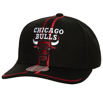 Mitchell & Ness Chicago Bulls Swish Strapback Dad Hat