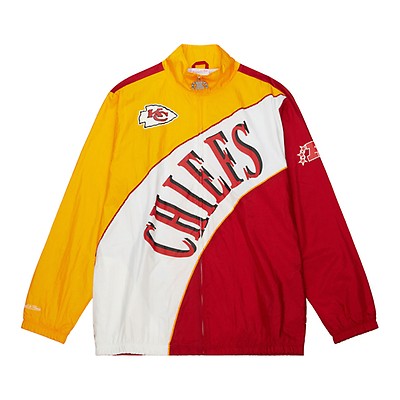 Women's SS Button Crop Kansas City Chiefs - Shop Mitchell & Ness Shirts and  Apparel Mitchell & Ness Nostalgia Co.