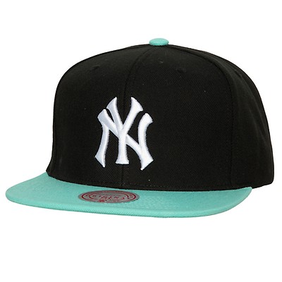 Mitchell & Ness Authentic Mariano Rivera New York Yankees Home 2013 Jersey