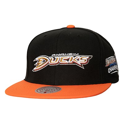 Mitchell & Ness 2 Tone Label Snapback Cap (041369)